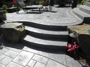 Stamped-concrete-patio-and-steps