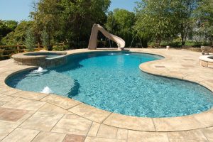 rustic-stamped-concrete-patios-pool-decks-and-hardscapes-sika-scofield-img_96c19ae1036a7f91_4-7411-1-80cf13b